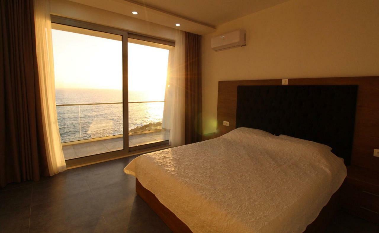 Apartments Komina อัตเจฮะห์ ภายนอก รูปภาพ